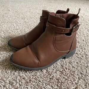 Girls Brown Leather Ankle Boots